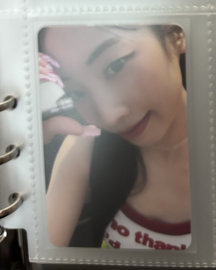 TWICE 正規四 專輯卡 ver.is