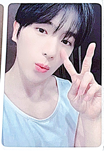 賢在  yzy 中文卡背