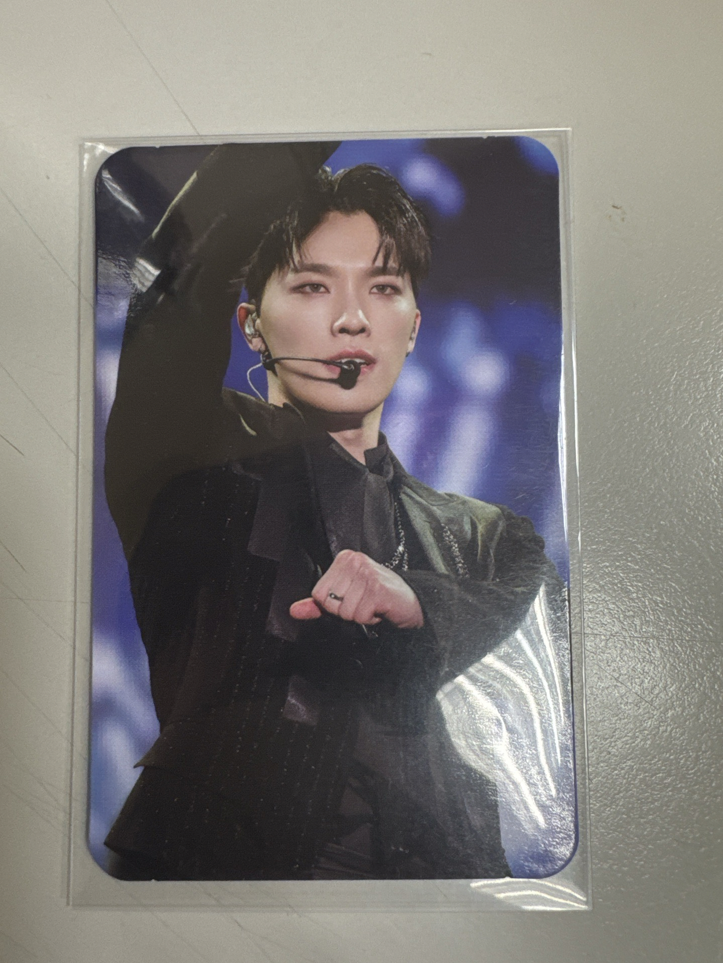 FOLLOW AGAIN 電影卡