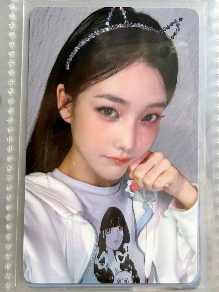 ILLIT IROHA st pb版特典