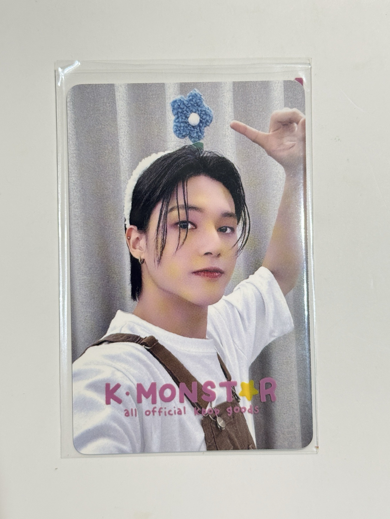 THE WORLD EP.2 : OUTLAW km 臺灣線下簽售 友榮