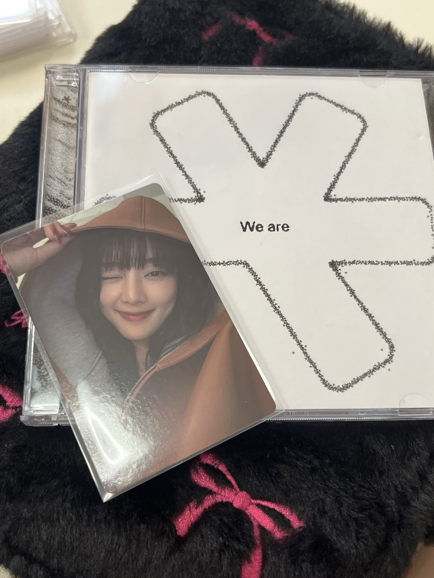 We are JC專➕妮專卡