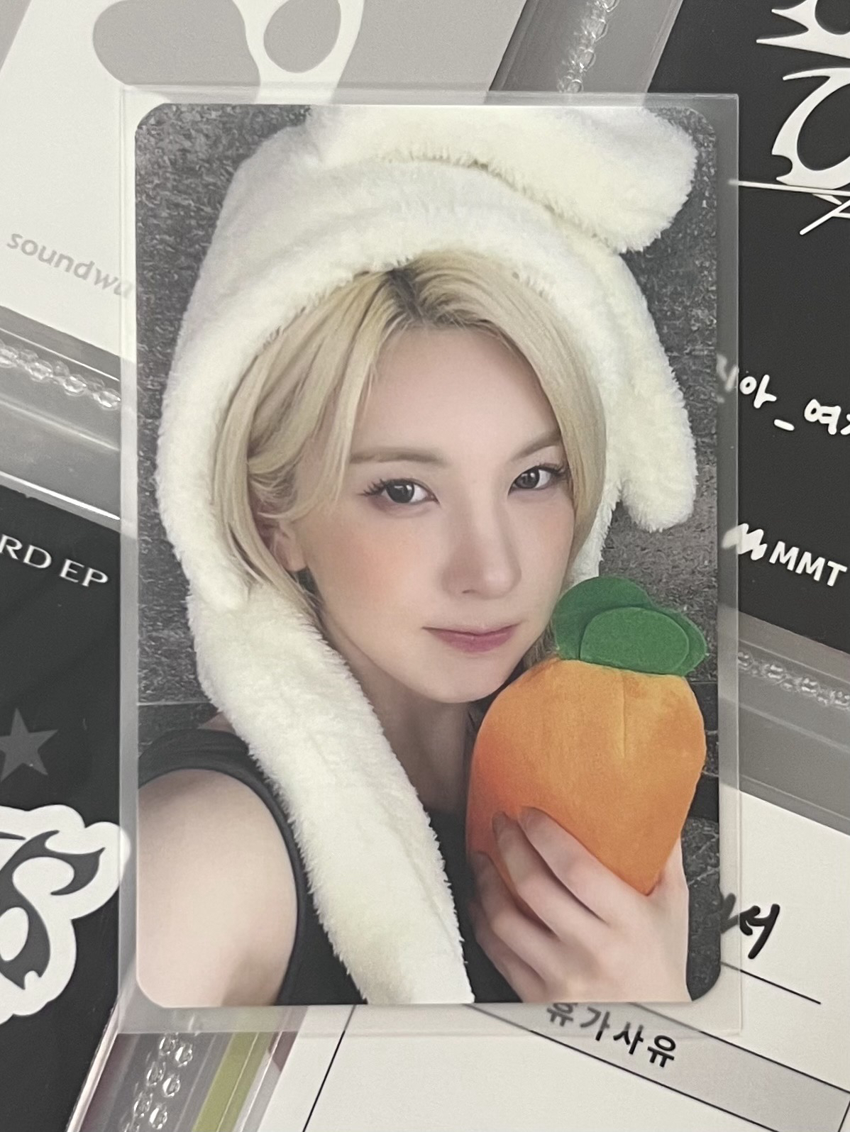 💫 NMIXX 兔子胡蘿蔔裴