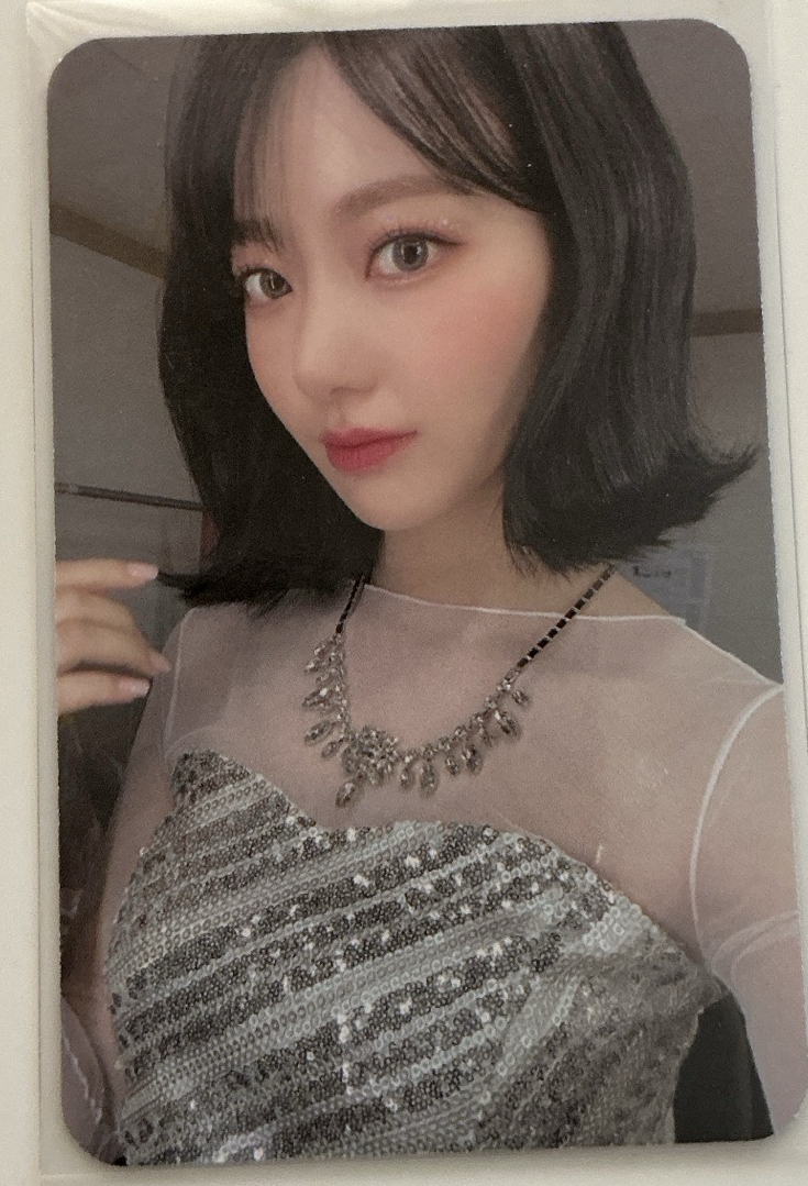 IZ*ONE Oneiric Diary 專卡 Sakura 櫻花 咲良