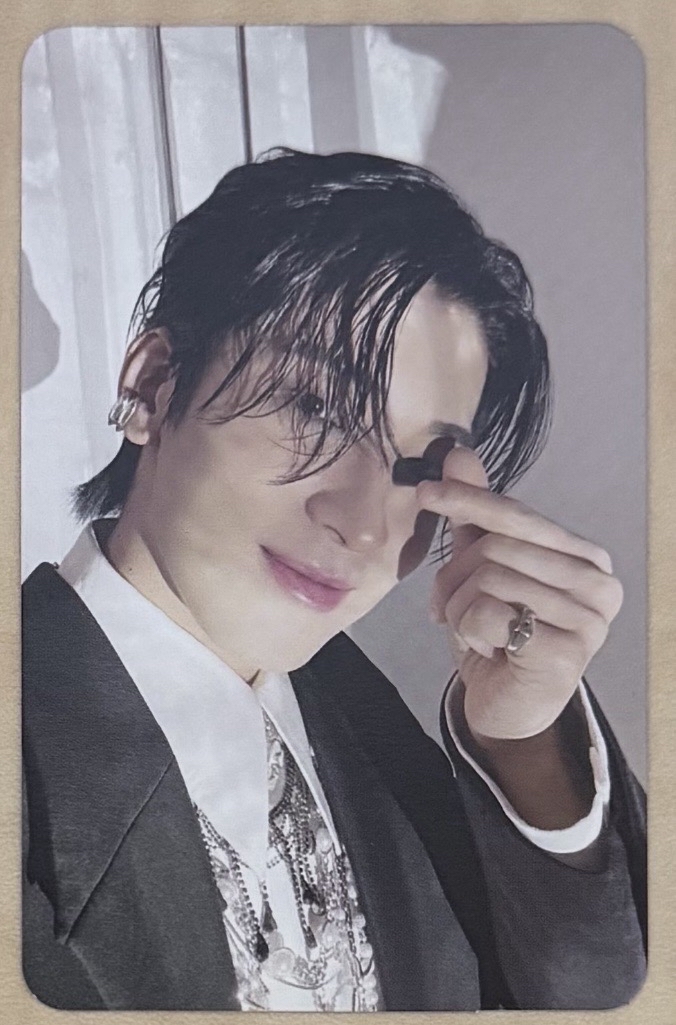 電子專卡 圓佑（左）