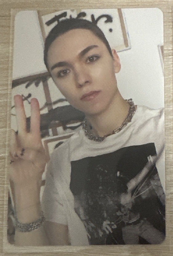 seventeen 正五 克拉盤 vernon 左