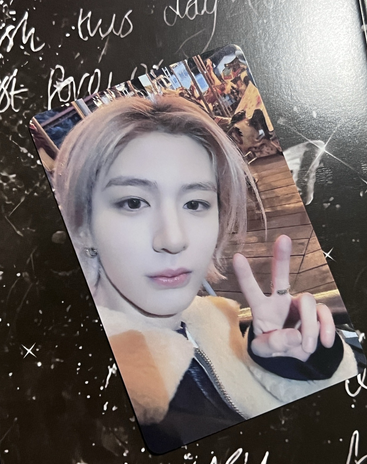 📗No Genre yzy 2.0 特典卡 金桐儇