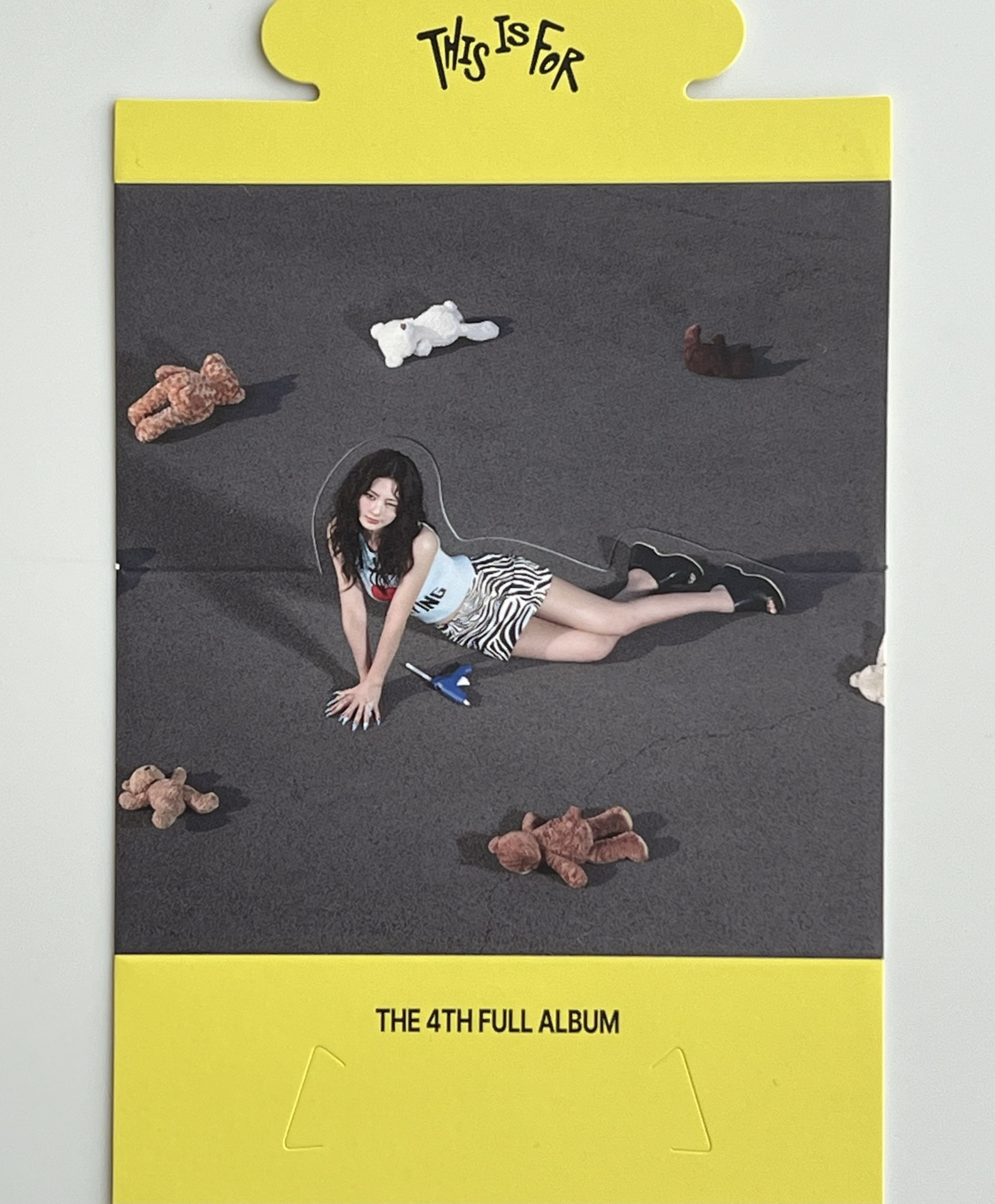 子瑜｜THIS IS FOR 立牌