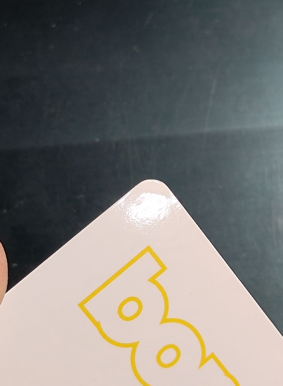 ILLIT bomb 一直娛預售 金榜題慜 有損如圖