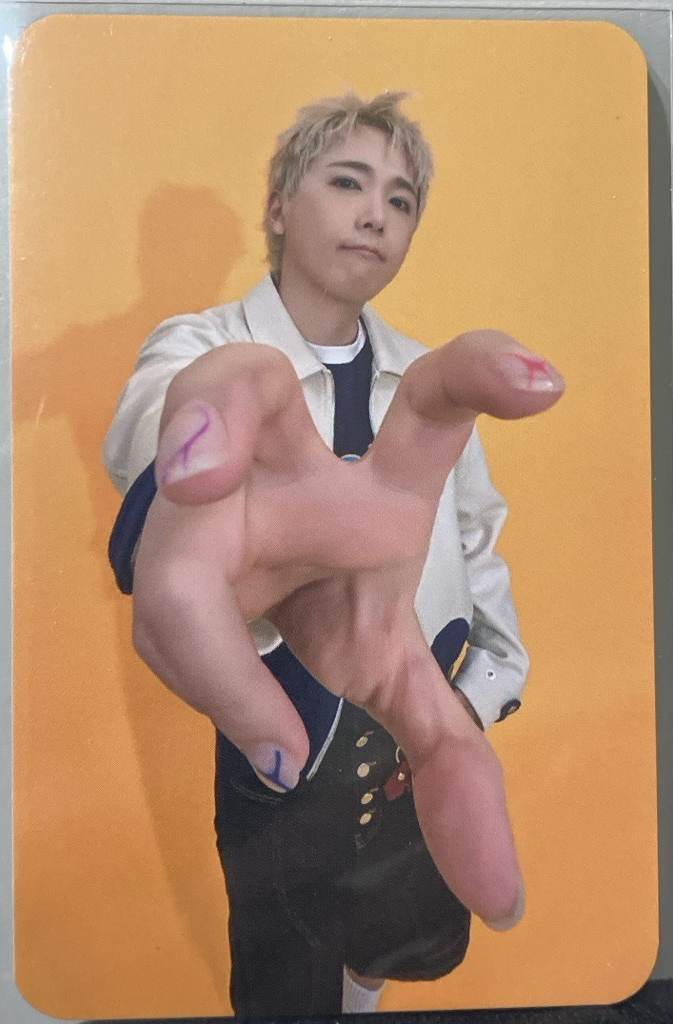 FTISLAND Mad Happy 小卡 洪基