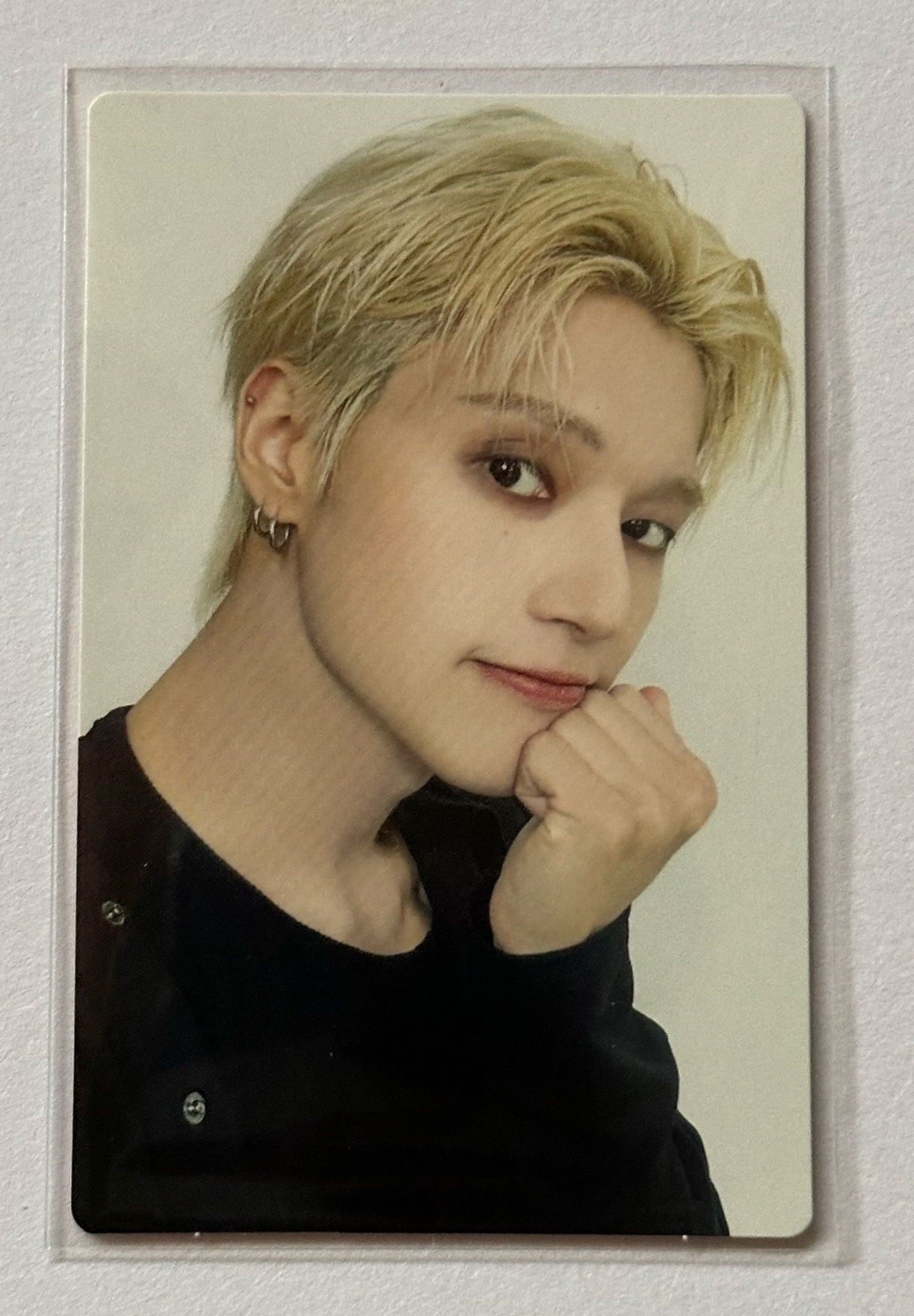 Ashes to Light 專輯卡 Member Solo盤