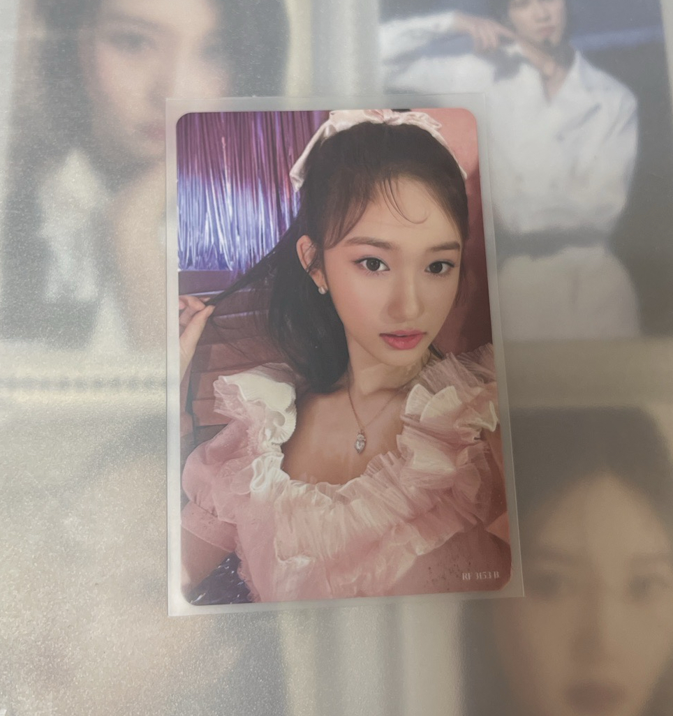 ELEVEN JP 專輯卡 V ver.          ELEVEN JP 專輯卡 I ver.