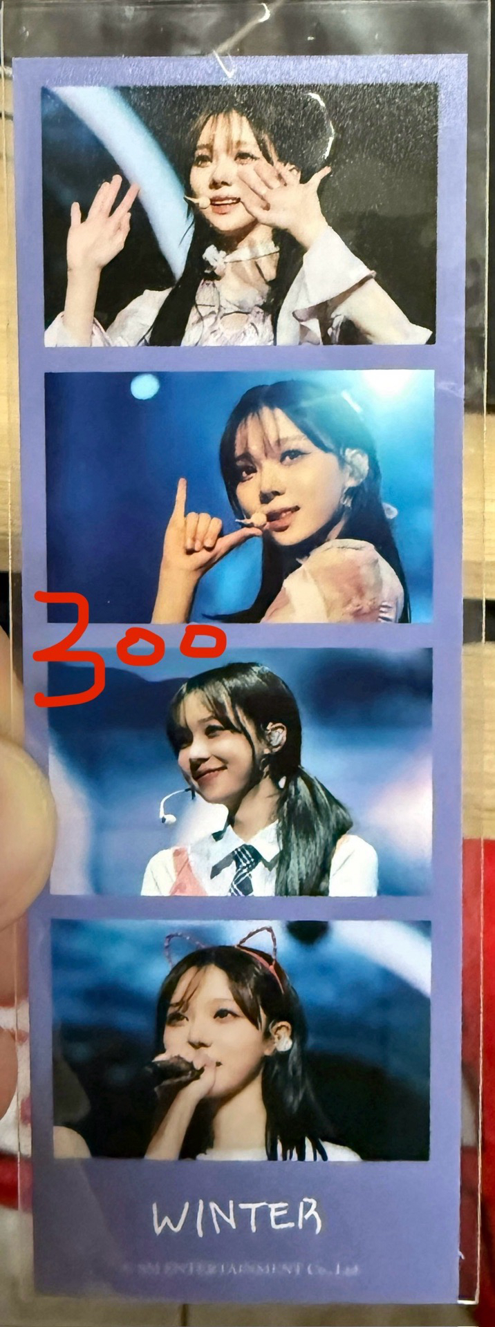 aespaㄧ巡冬天四格