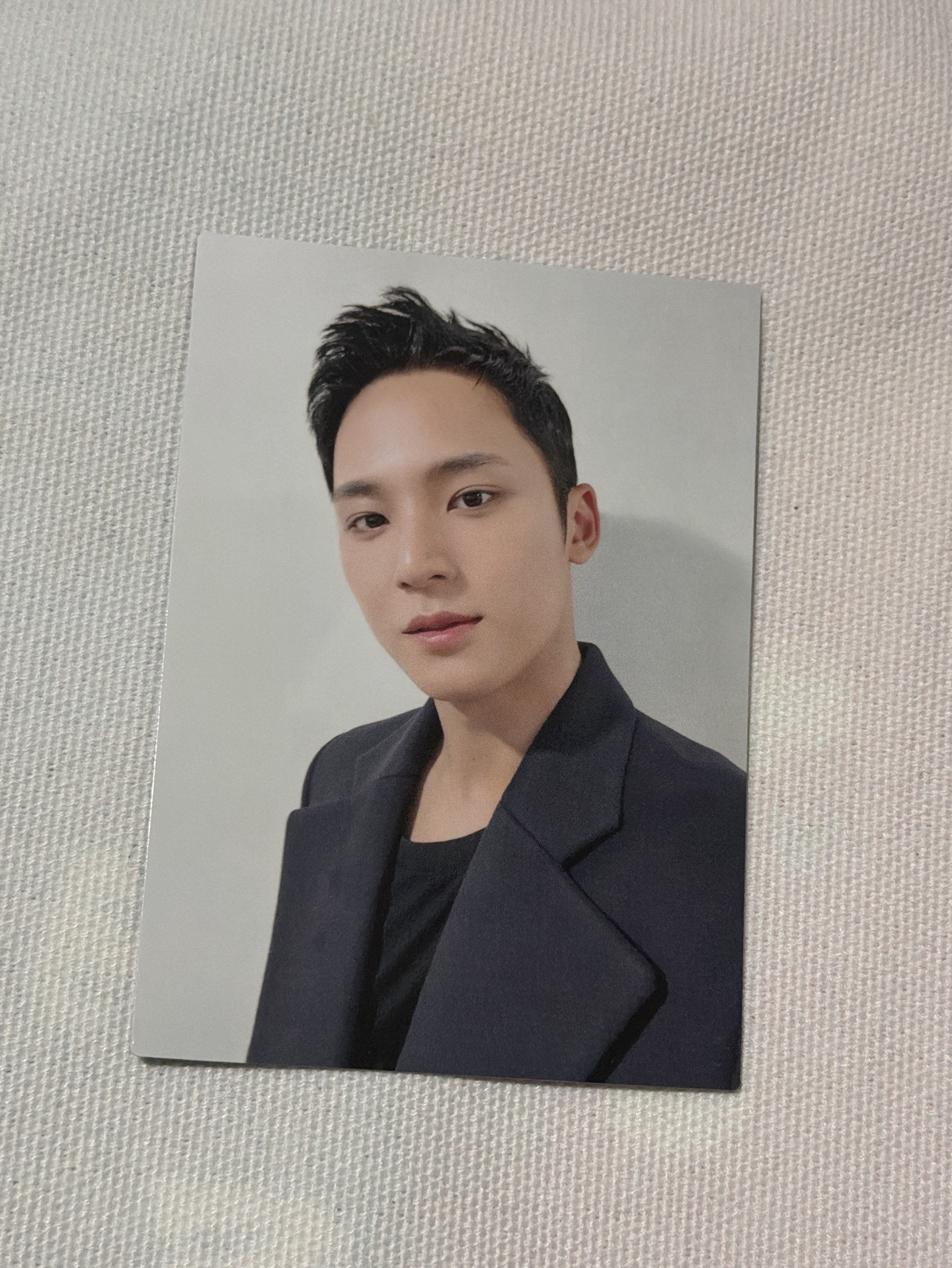 FOLLOW 集章卡 奎 玟奎