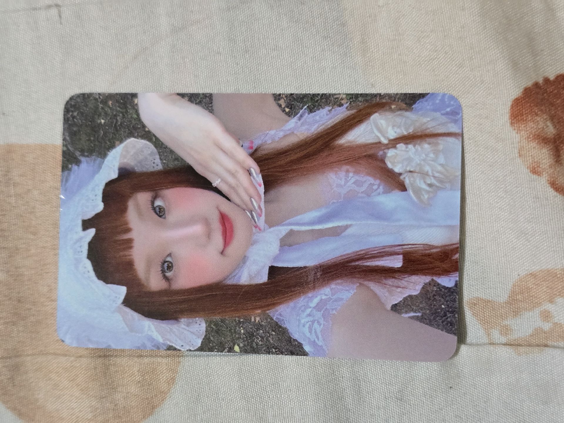 扶臉