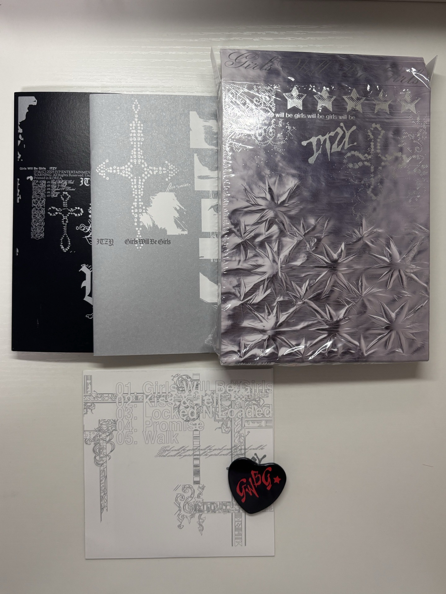 gwbg box 空專｜僅缺小卡｜含預售徽章｜配置如圖｜默認廠損 運送損