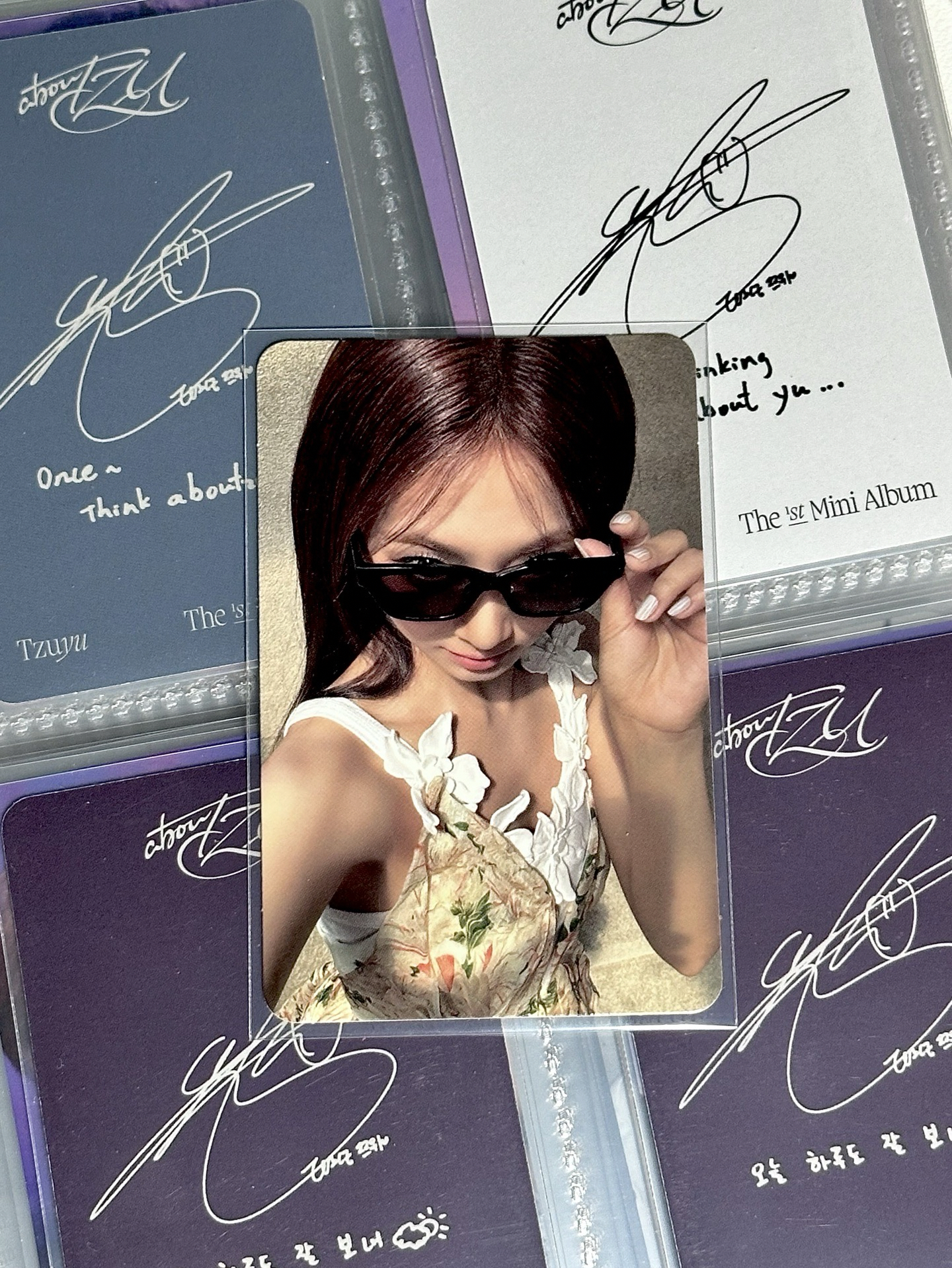 子瑜 小卡 abouTzu