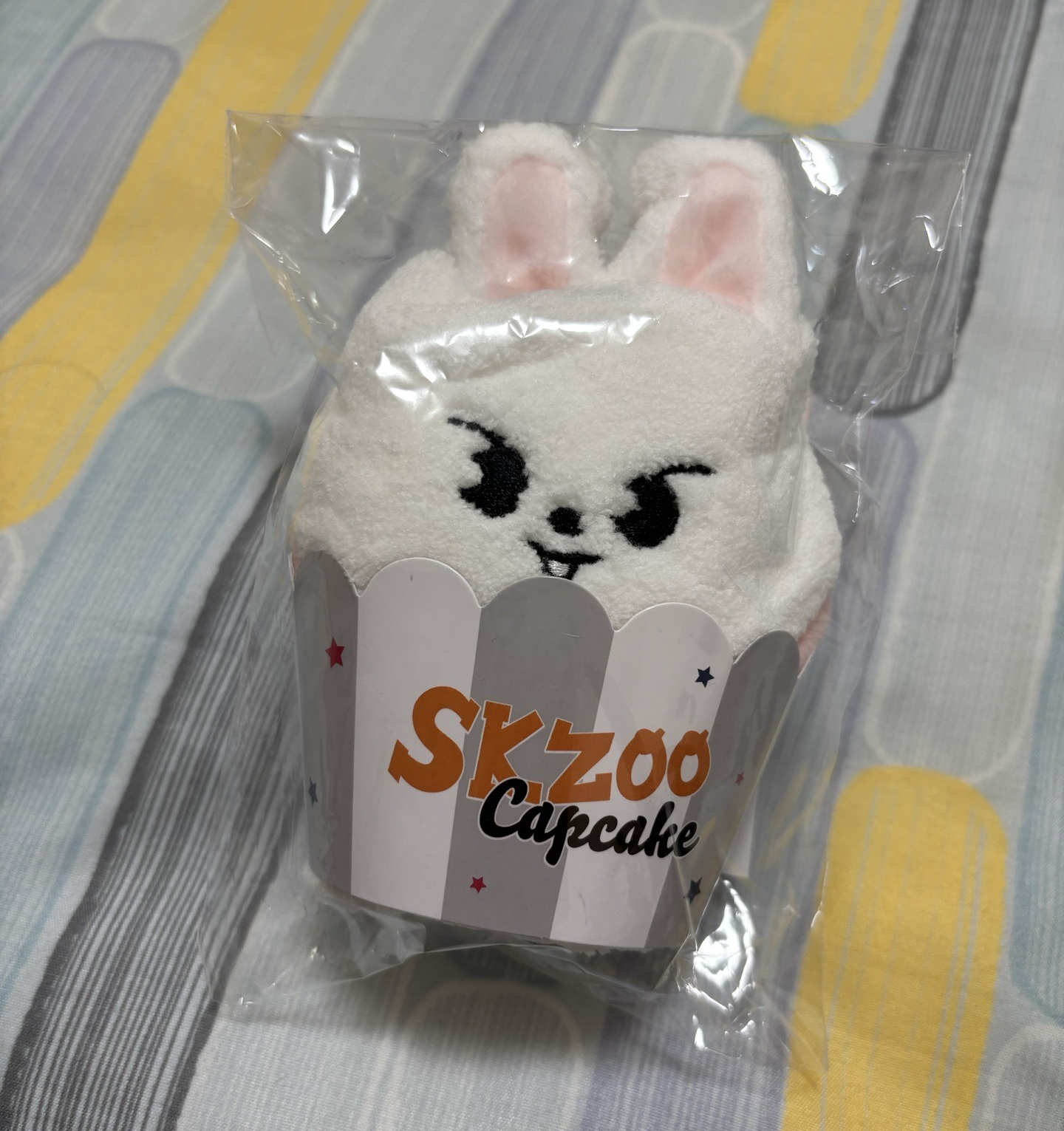 日周杯子蛋糕毛巾 李畢