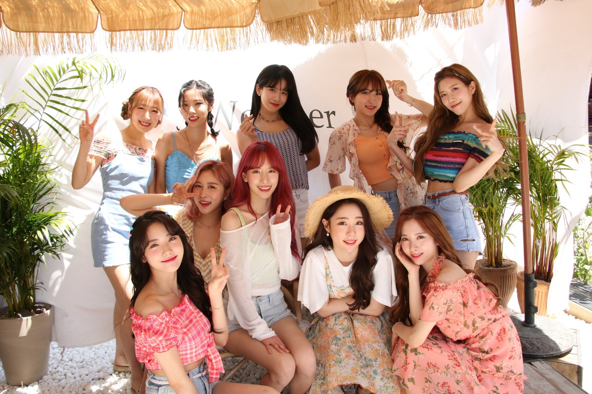 1st PHOTO BOOK 'ON&OFF' EGO : OFF