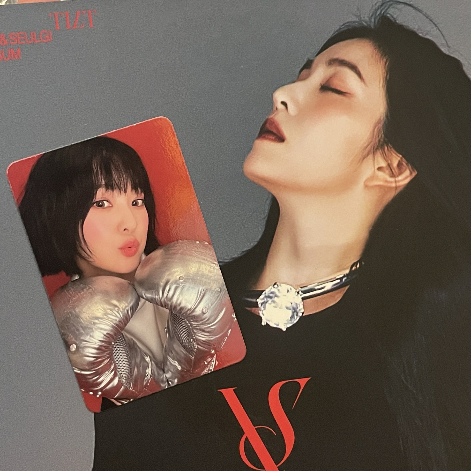 TILT 嘟嘟嘴托臉Irene