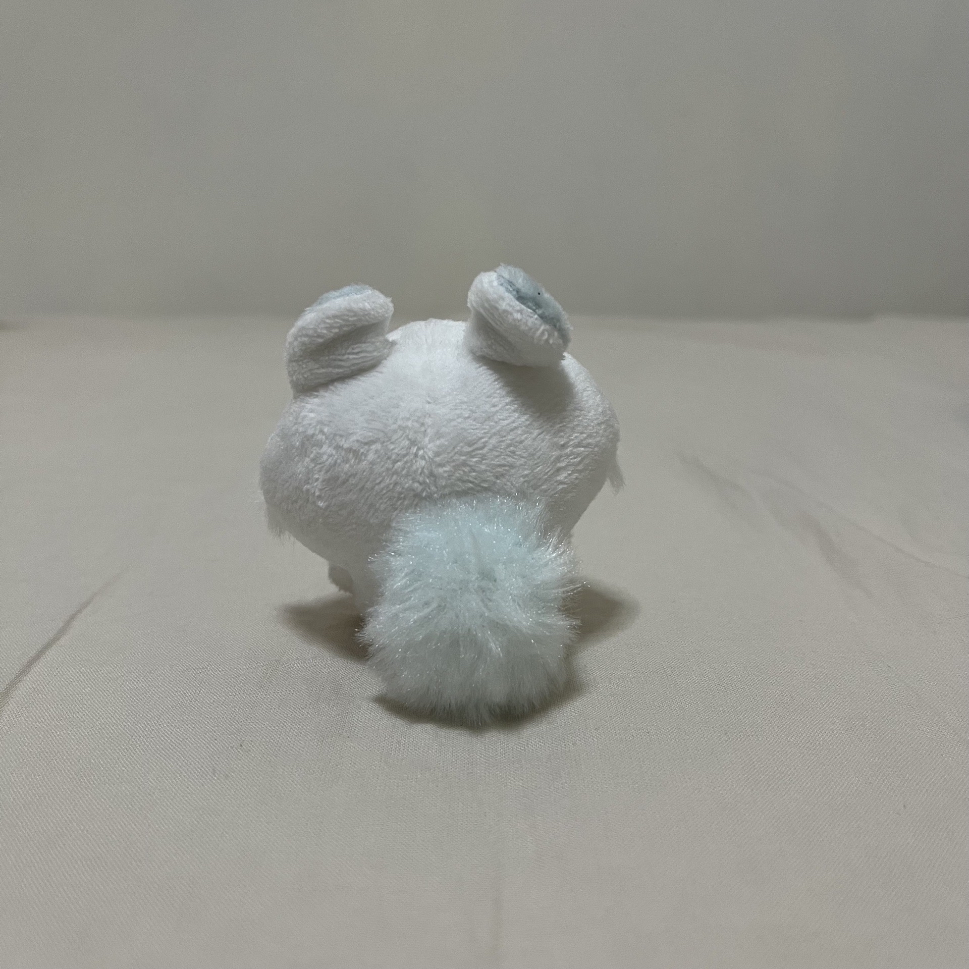 吉伊卡哇 Chiikawa ちいかわ 小桃坐姿扭蛋 ꒰՞o̴̶̷̤ᾥo̴̶̷̤՞꒱