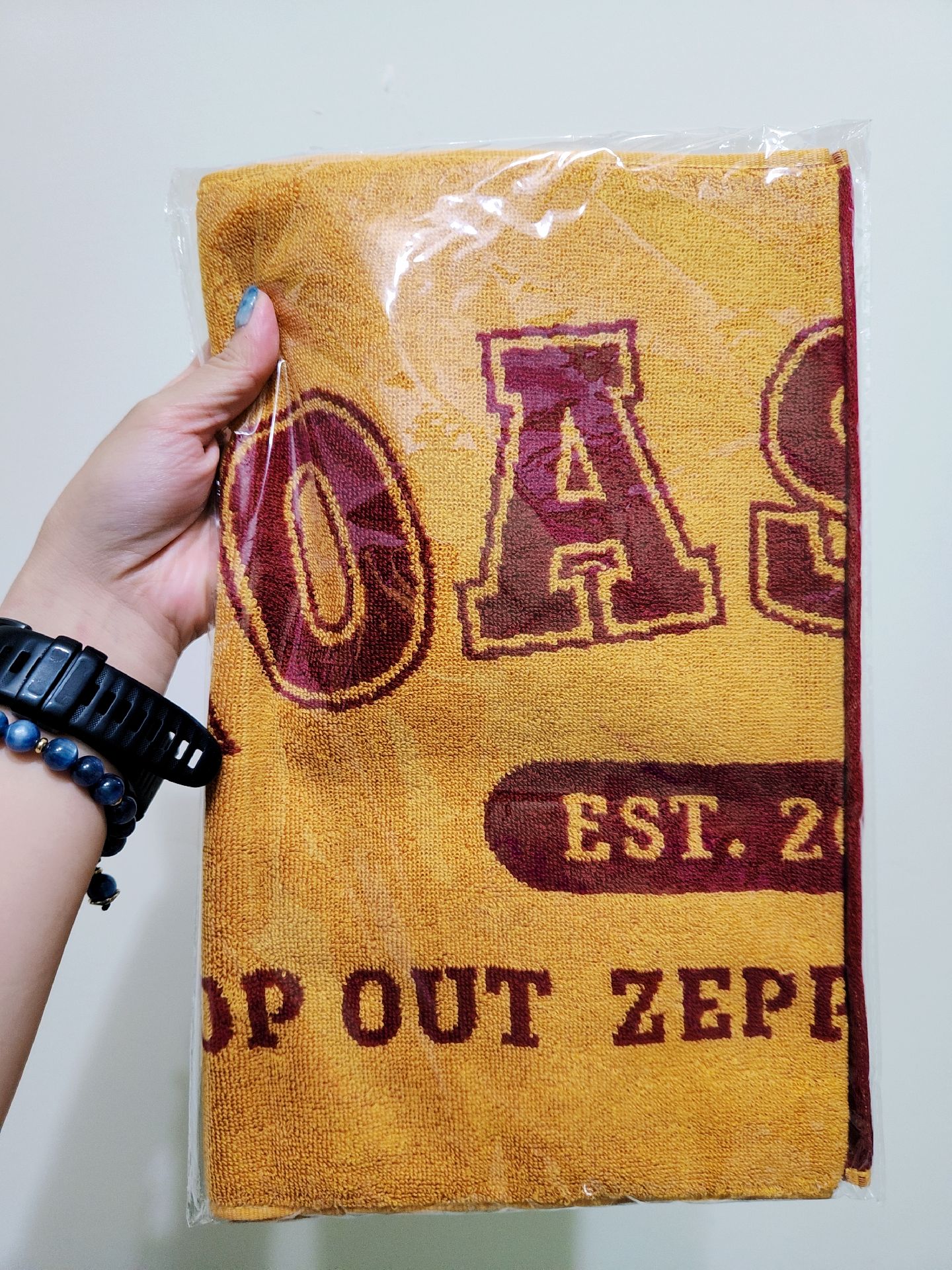 Yoasobi Pop out黃色毛巾