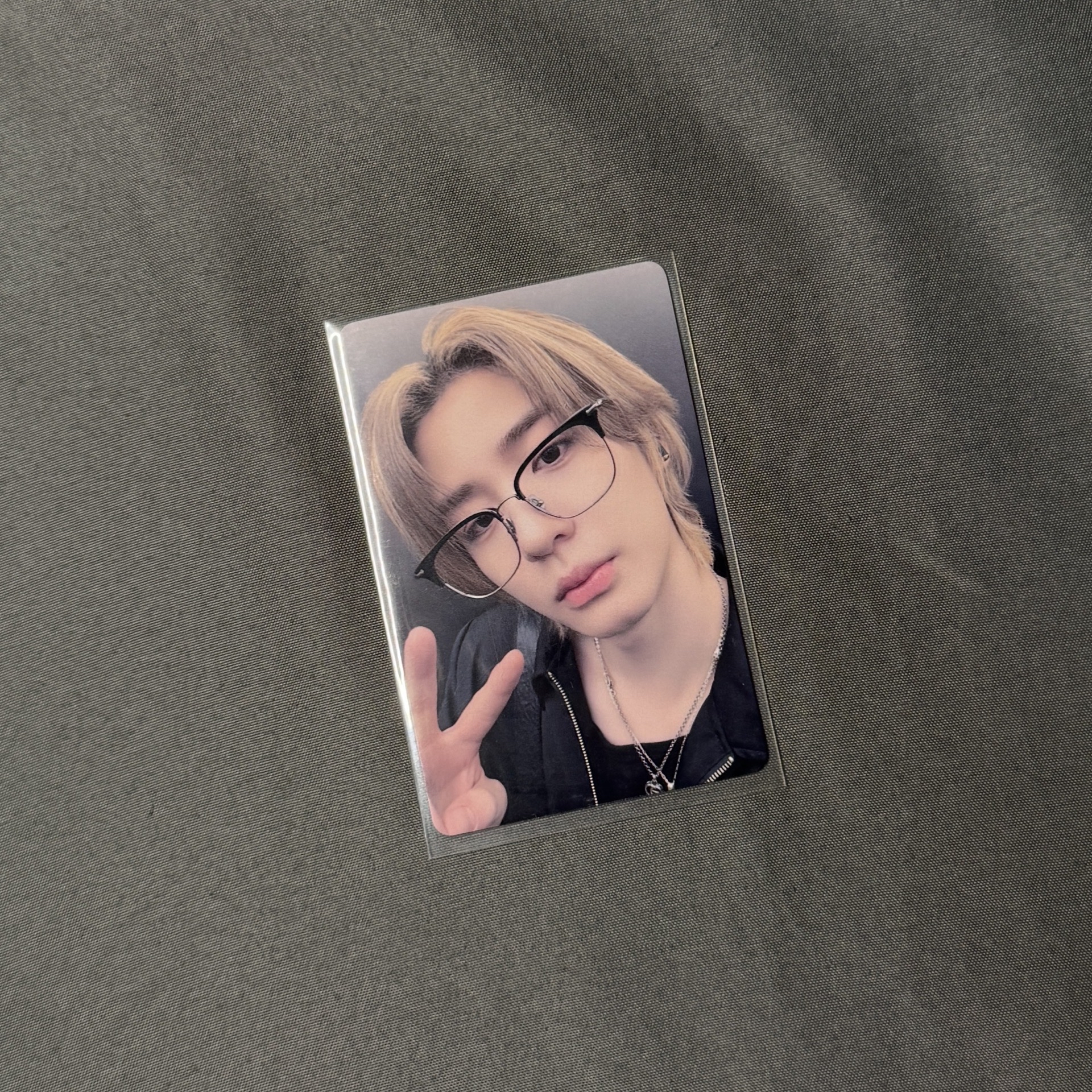 Boynextdoor Leehan yzy1.0