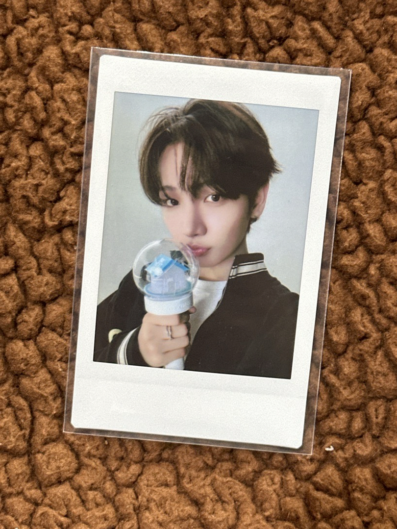 jaehyun 日巡拍立得3