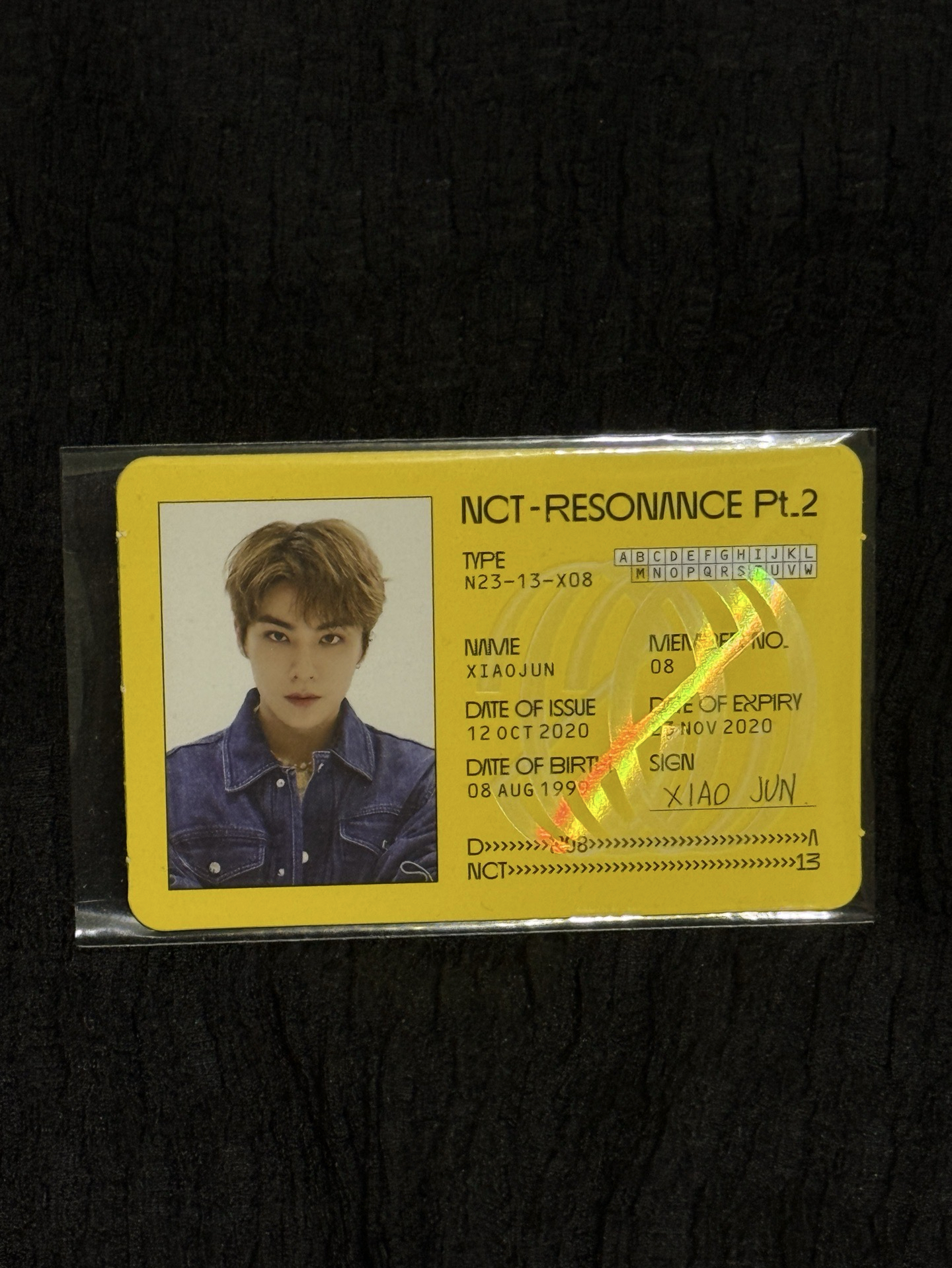 肖俊 證件照（NCT2020)