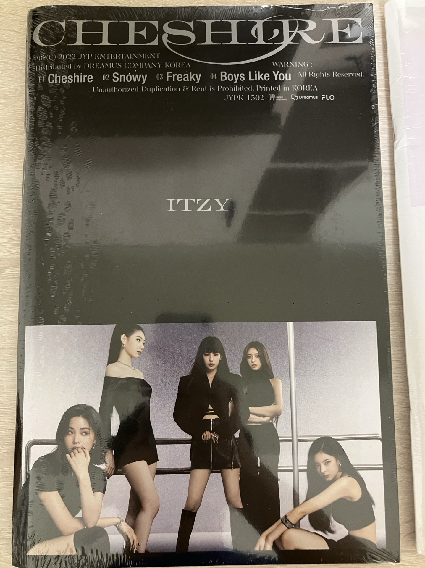 itzy Cheshire a版 未拆（買一送一）