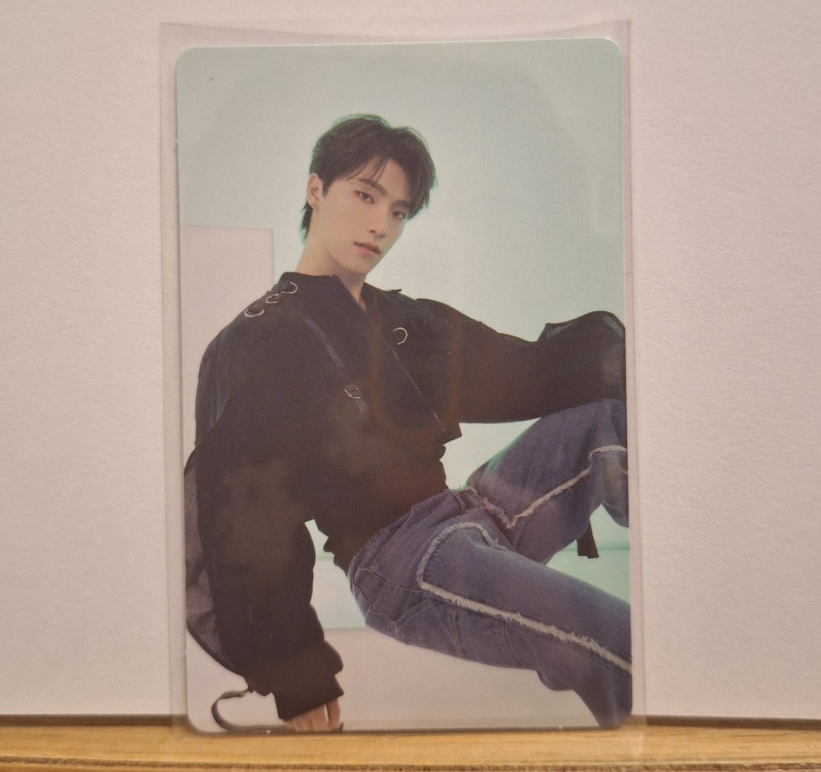 FOLLOW AGAIN 卡包卡 燦