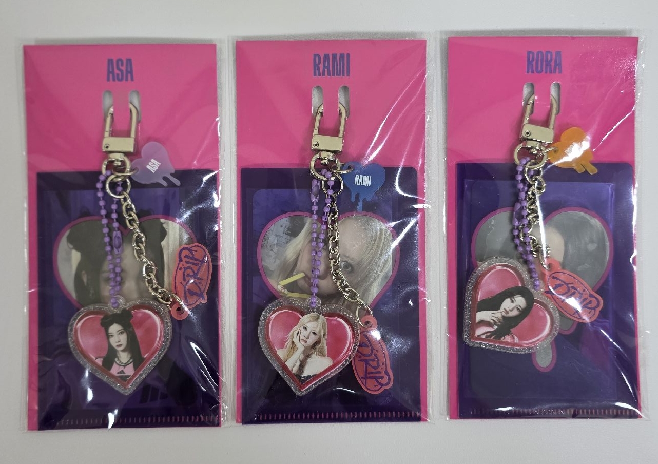 DRIP 壓克力愛心鑰匙圈小卡組