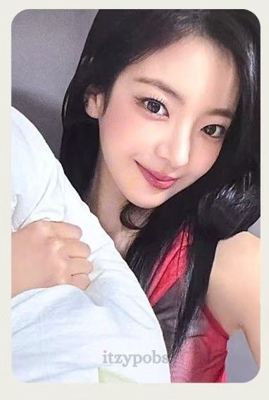 ms晚安粒 中背