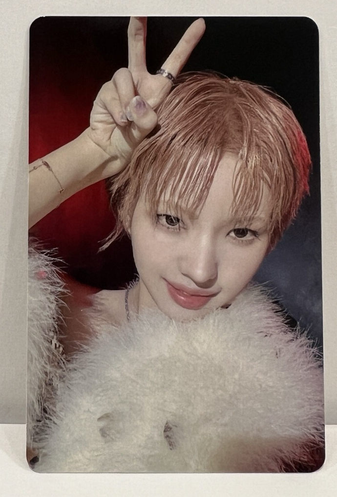 隨機卡-小娟（比YA)