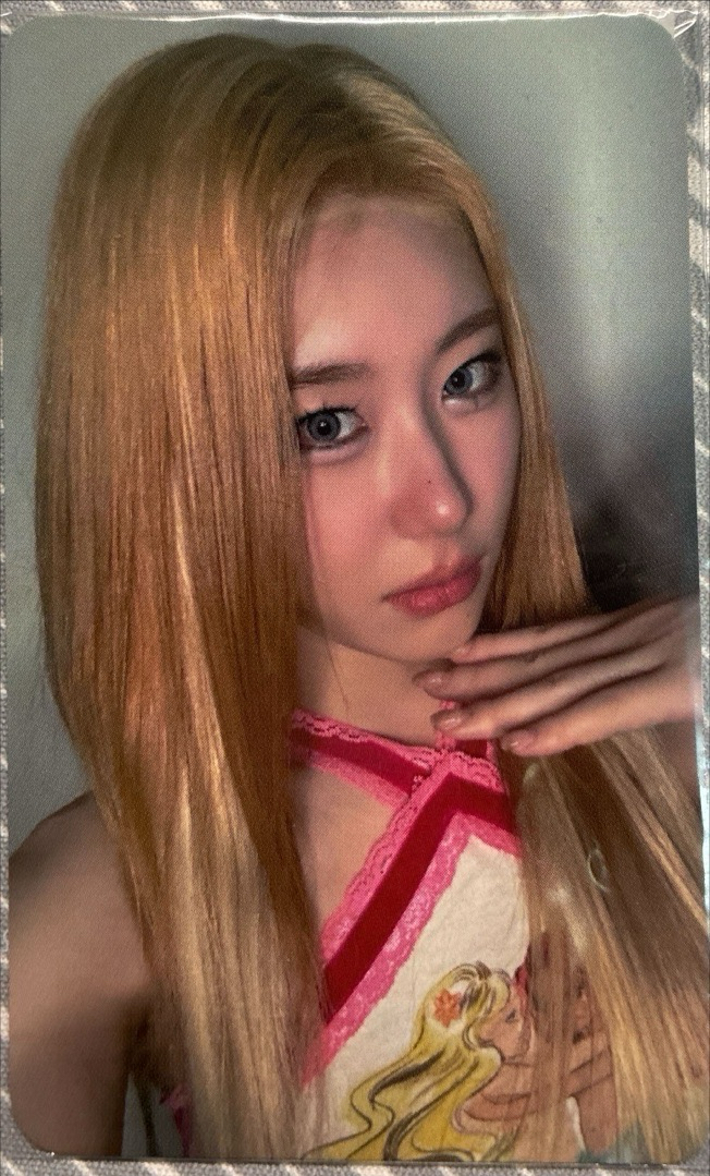 itzy 彩領 GOLD JYP特典