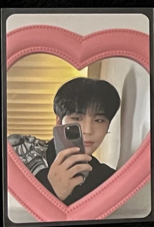 黃金二ms末班車特典-對鏡愛心自拍鍾