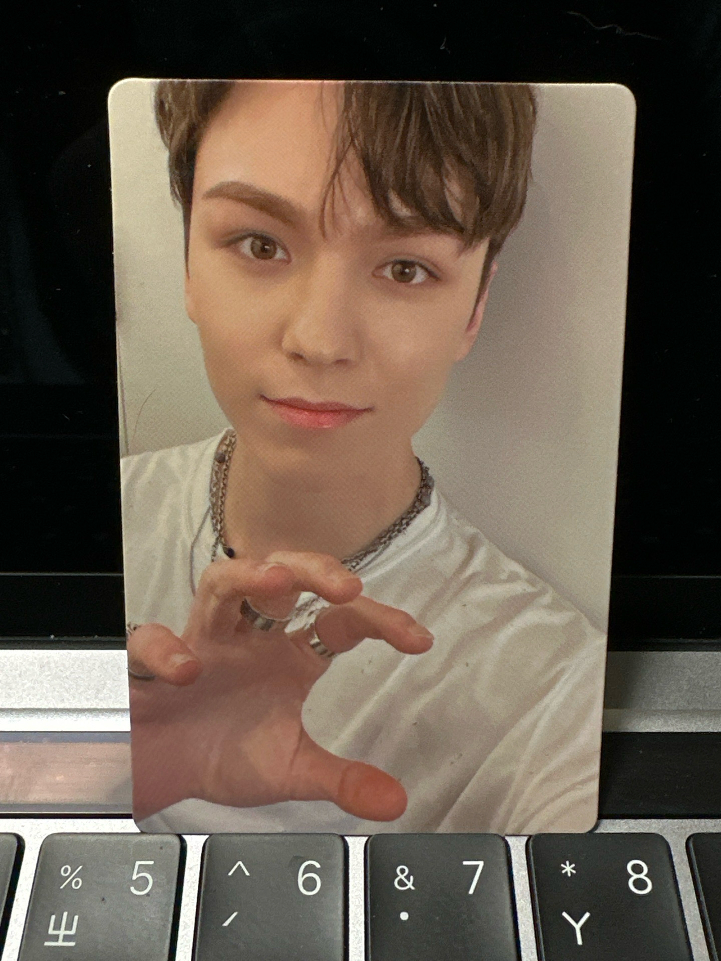 Be The Sun 油彩盤隨機卡 Vernon