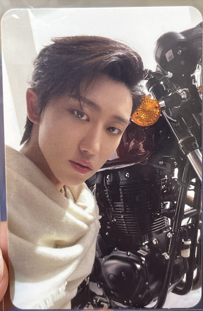 SEVENTEEN THE8 正四專卡