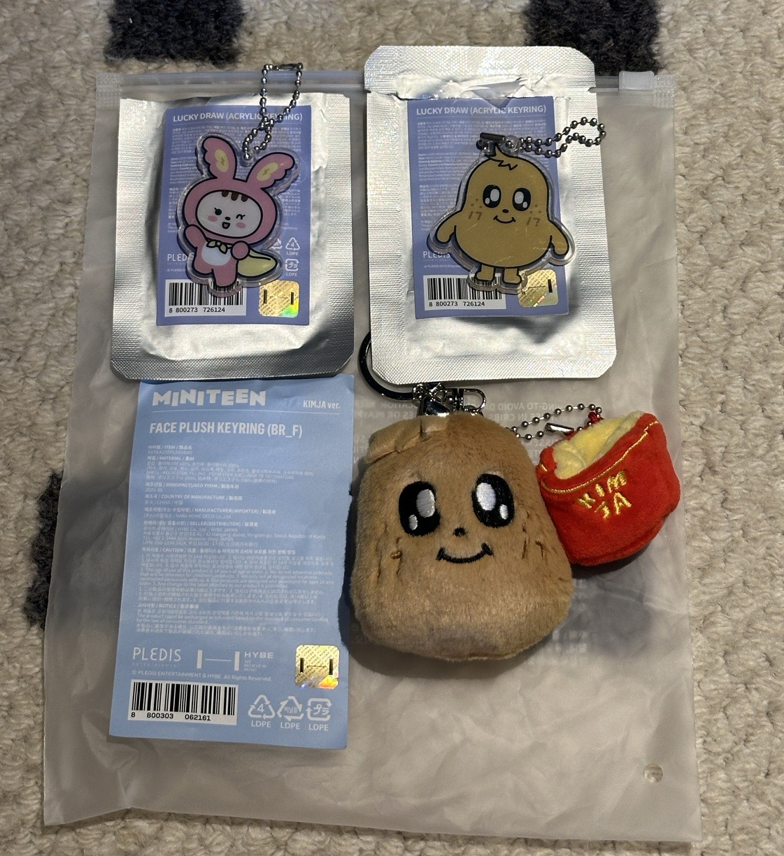 現貨💎Kimja 大頭吊飾+Miniteen 漢奎壓克力吊飾*2 整圖不拆