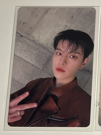 金昇玟 Seungmin Hollow Sony特典