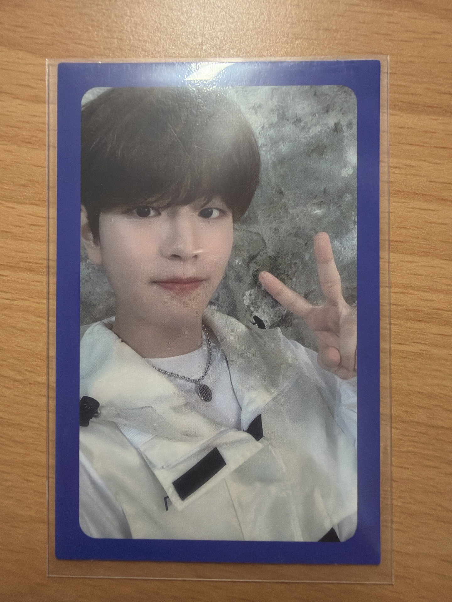 Clé : LEVANTER 專輯卡 藍 ver.