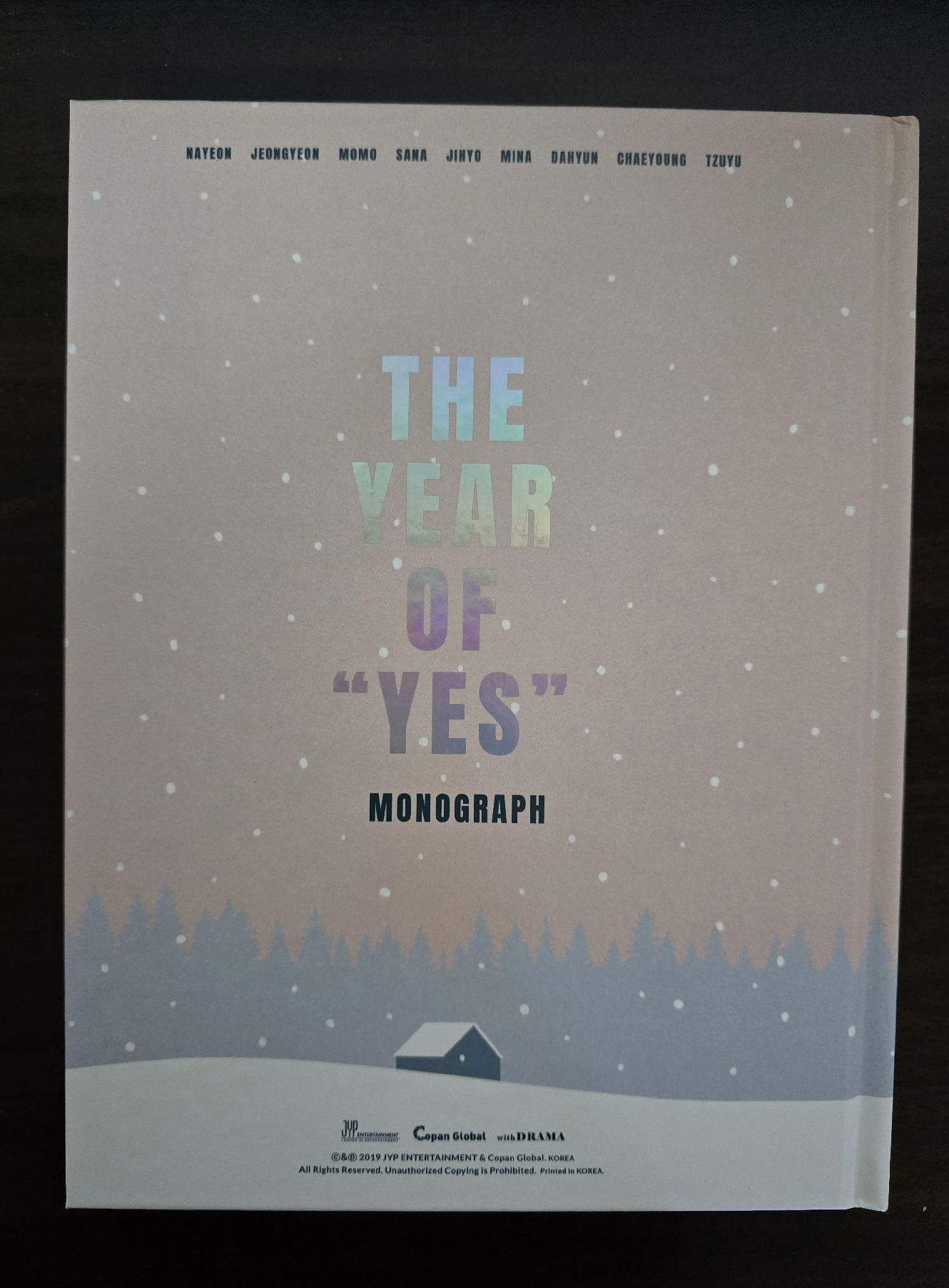 TWICE-THE YEAR OF YES MONOGRAPH (含卡)
