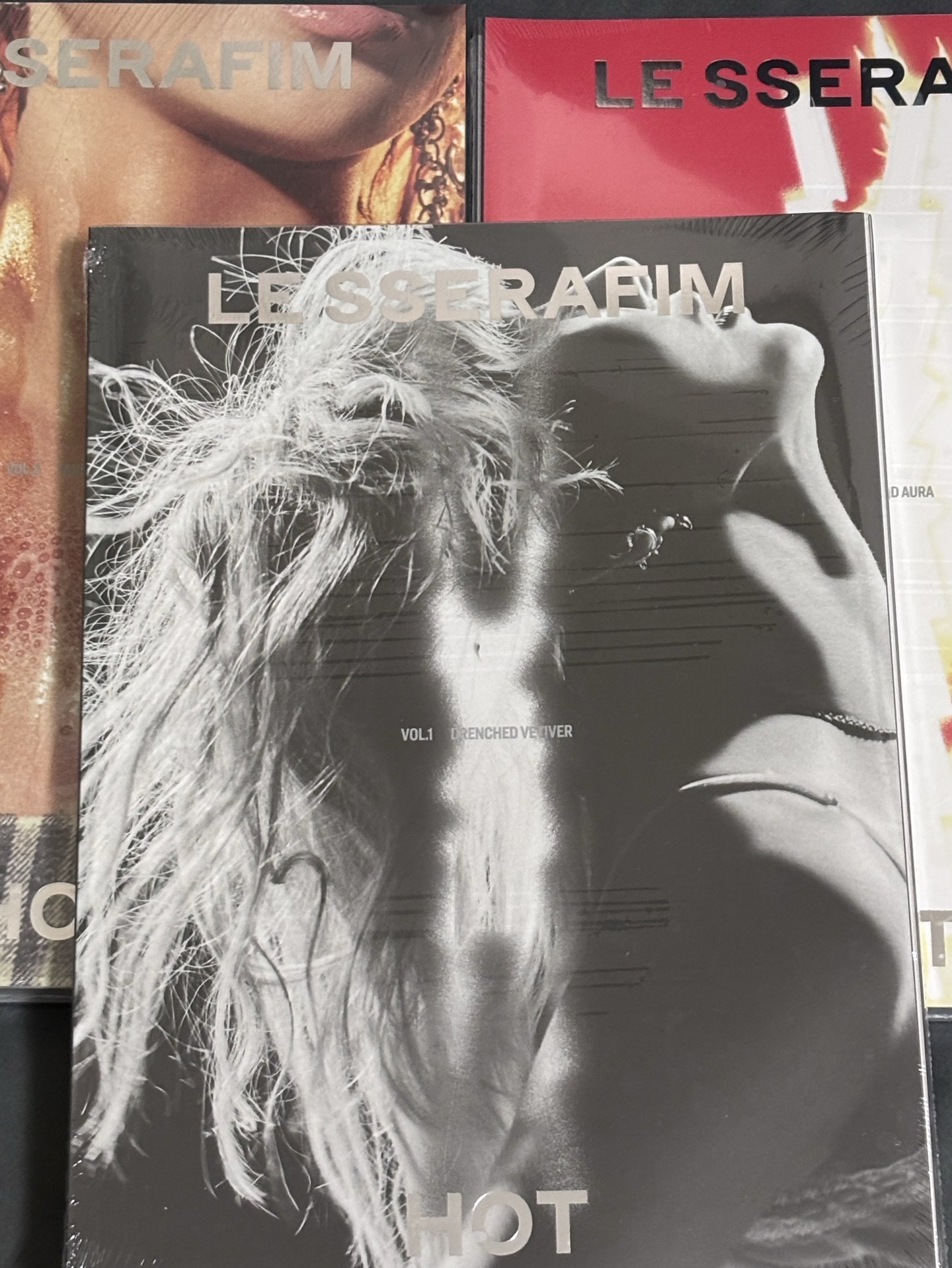 HOT專輯一套全新未拆