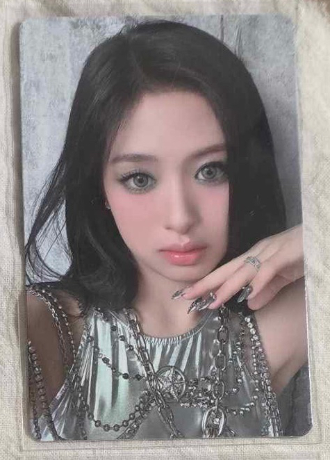 “DRIP” 專卡 Ahyeon