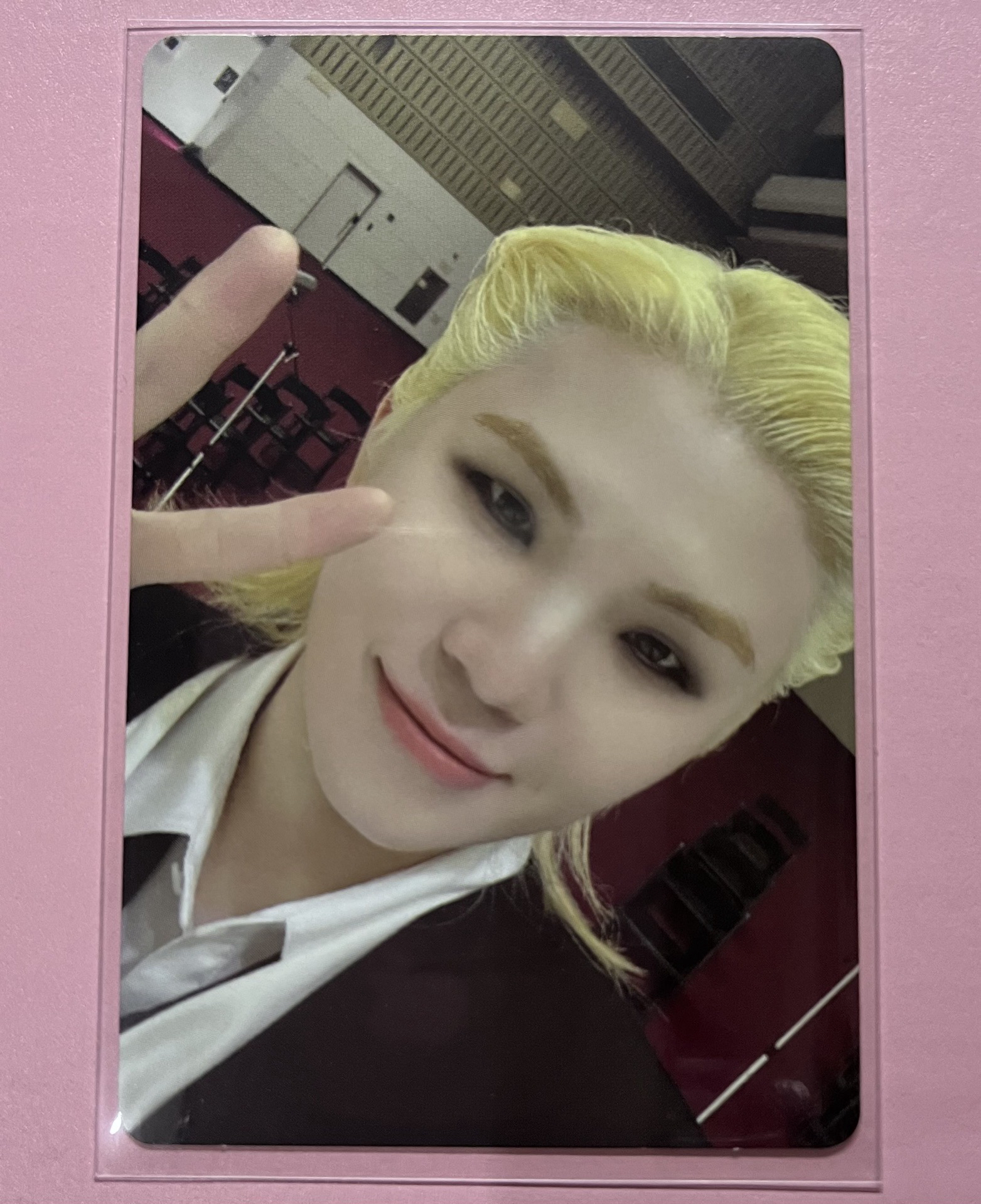 17 IS RIGHT HERE/勳