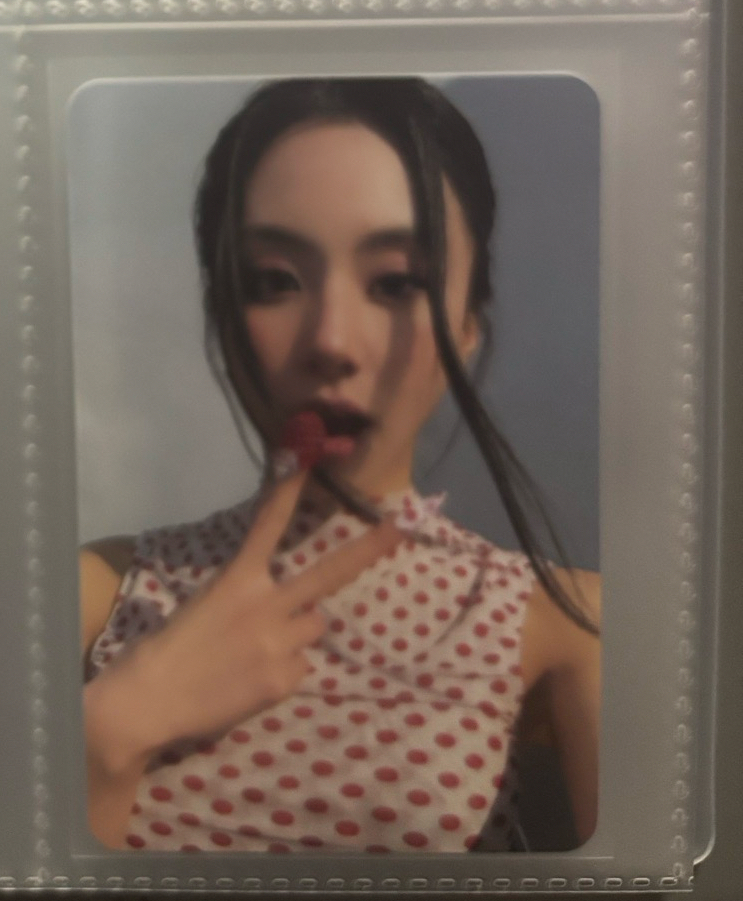 TWICE 正規四 專輯卡 ver.is