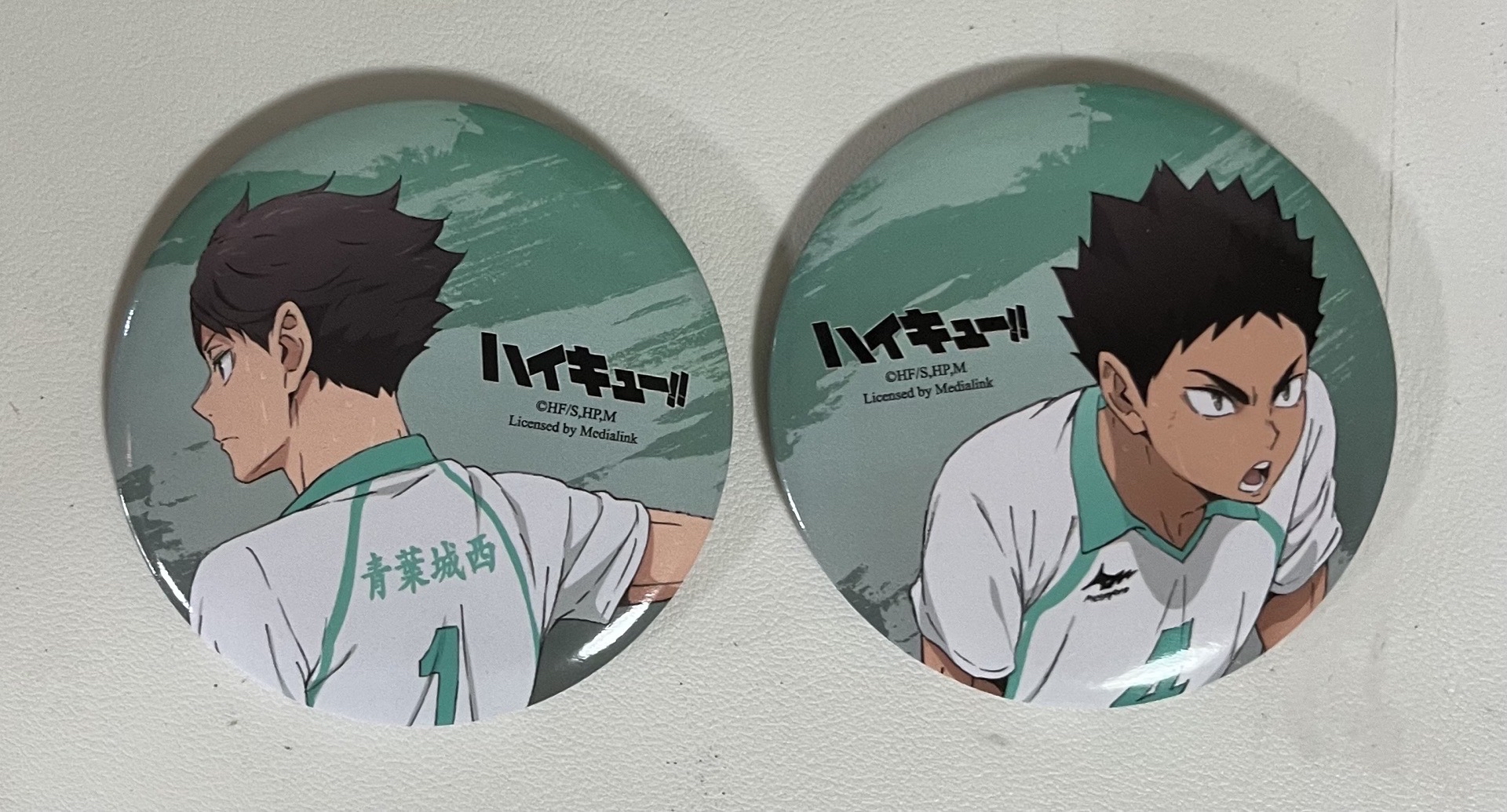 金屬質感徽章 及岩一起不拆