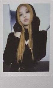 Jennie 專卡 BORN PINK