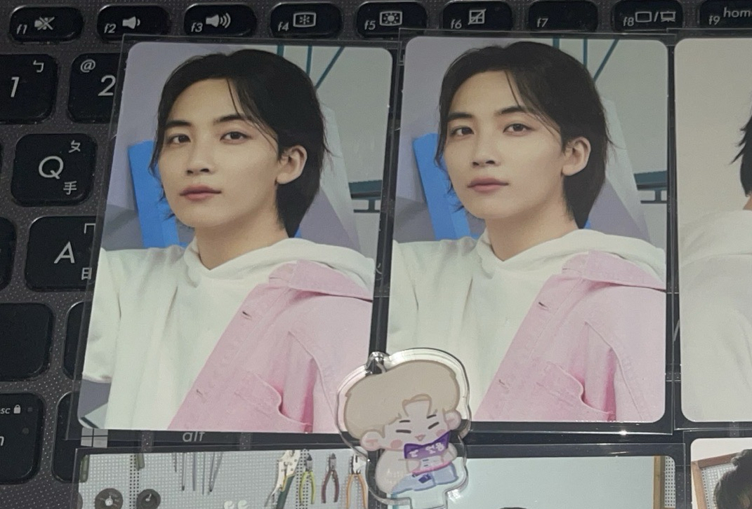 💝漢（上排左邊兩張）