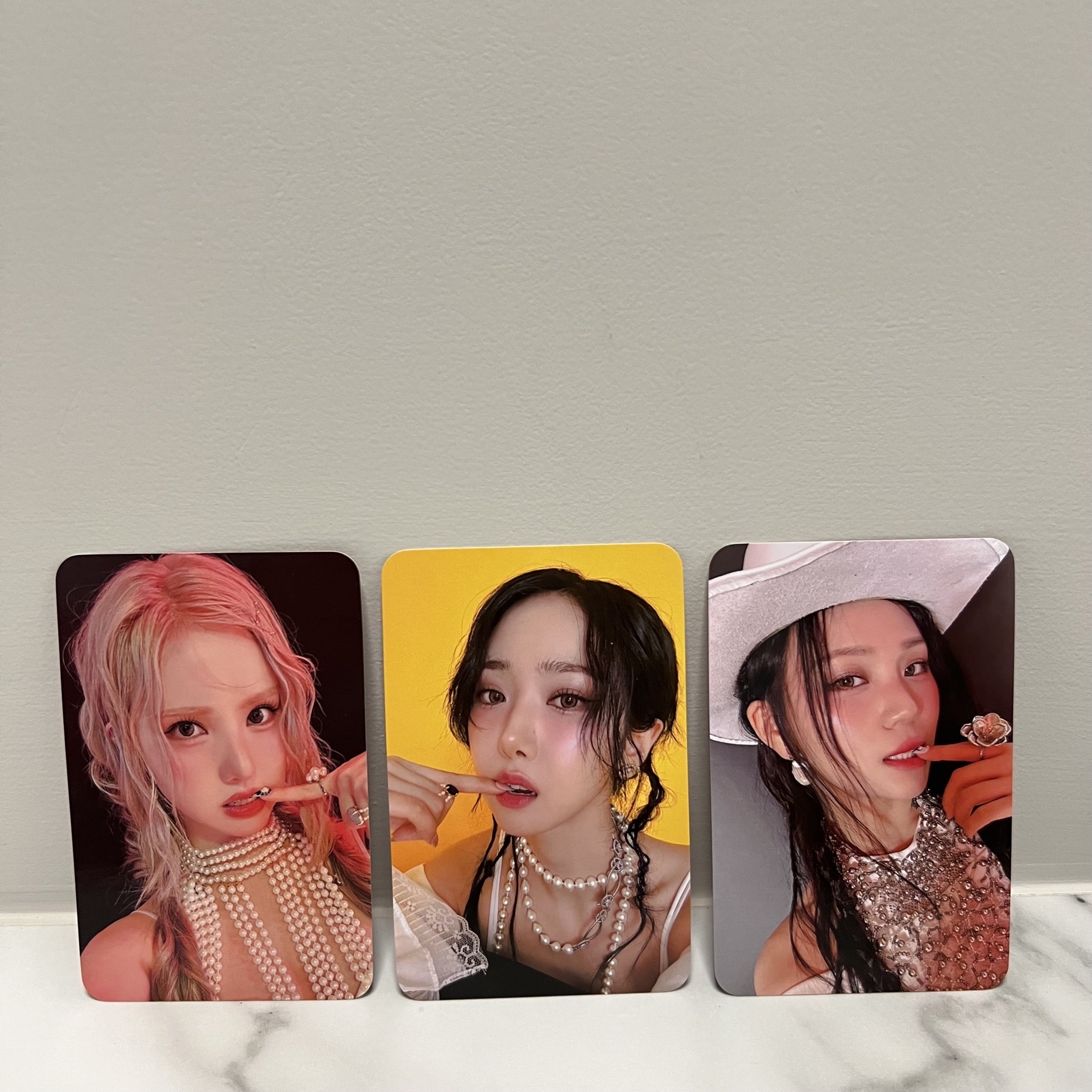 VIVIZ 迷你五 VOYAGE DMM 簽售卡 一套